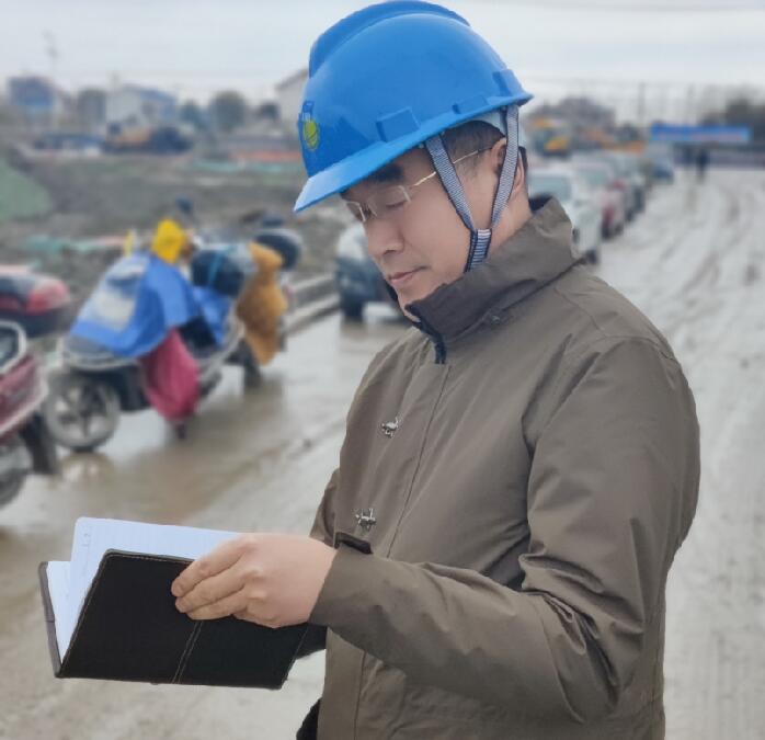 在電力線路設計的道路上精彩前行——記如東永晟實業(yè)有限公司電力線路設計組組長、電力工程技術工程師汪建軍