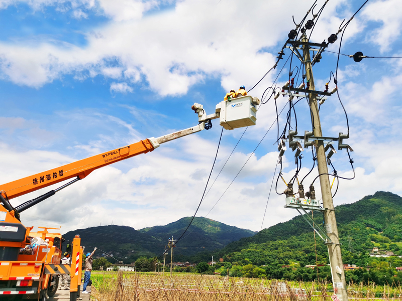 國網永春縣供電公司電網改造升級 保障可靠用電