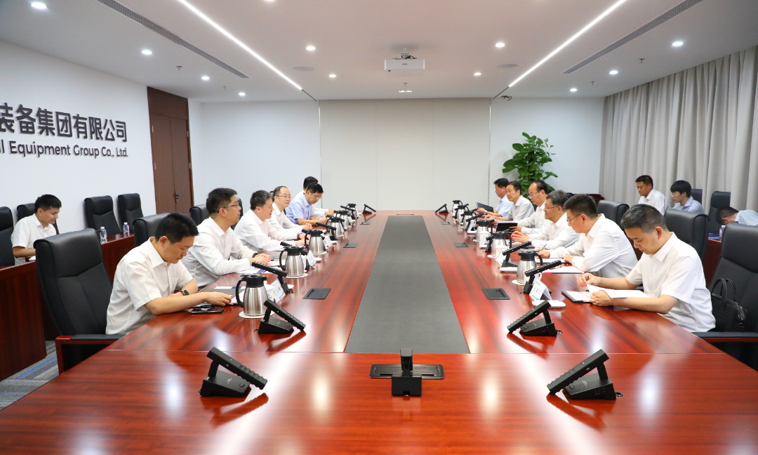 中國電氣裝備黨委副書記、總經(jīng)理周群會見西安市市長葉牛平